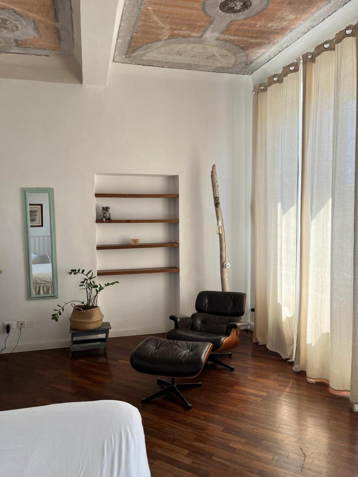 The Sunshine Loft Διαμέρισμα Λιβόρνο Δωμάτιο φωτογραφία